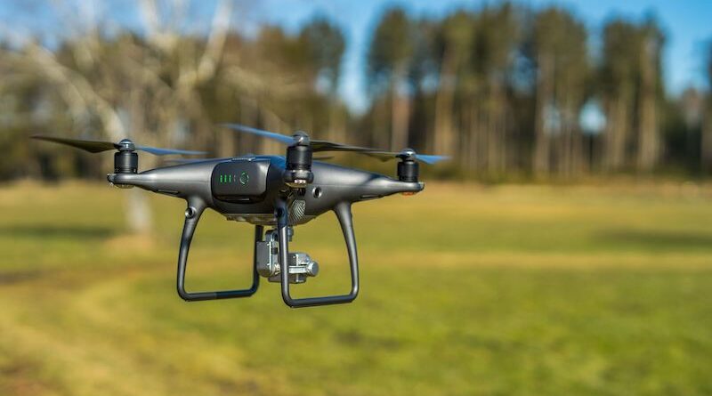 volar usar operar drones dron Ecuador